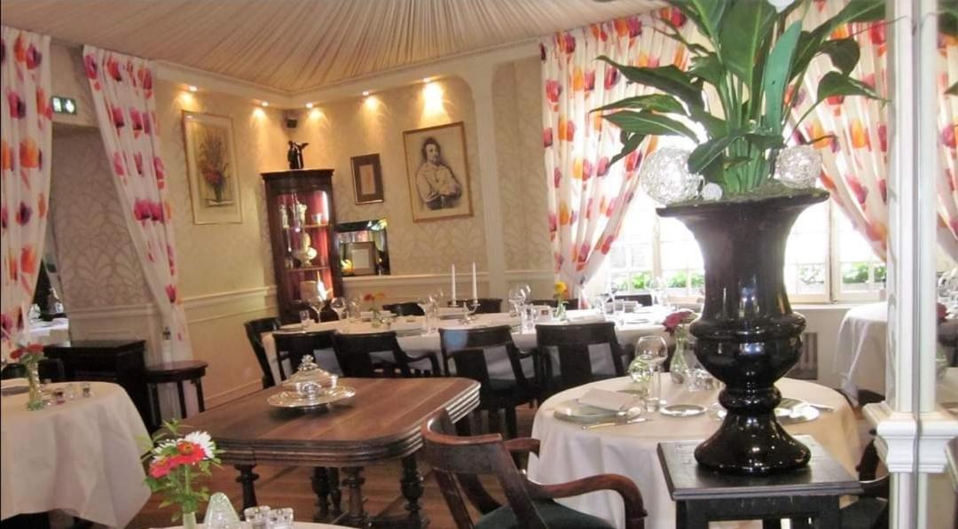 Hotel La Cognette A 25 Kilometres De Chateauroux Et 30 Kilometres De Bourges 이수둔 외부 사진