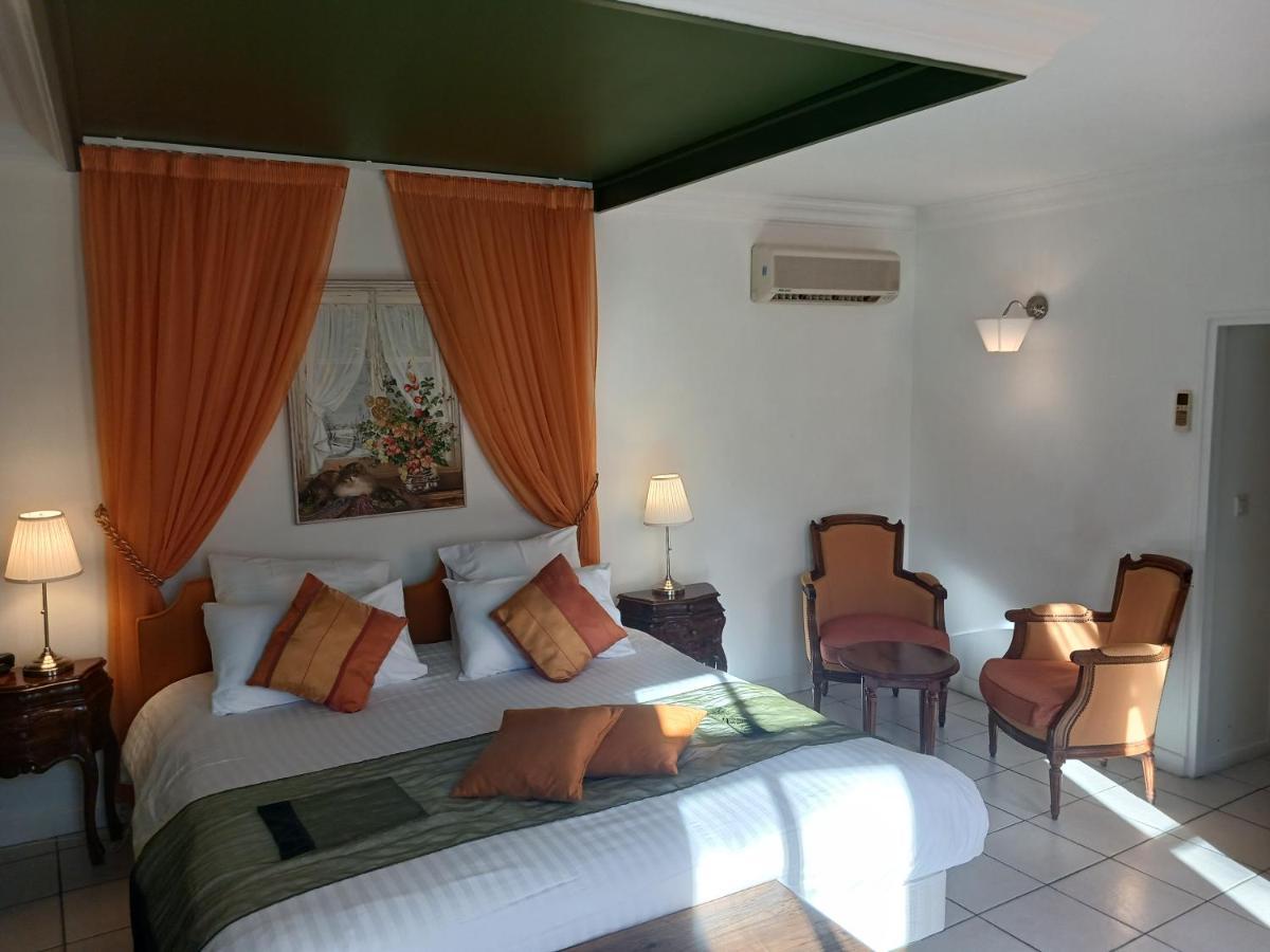 Hotel La Cognette A 25 Kilometres De Chateauroux Et 30 Kilometres De Bourges 이수둔 외부 사진