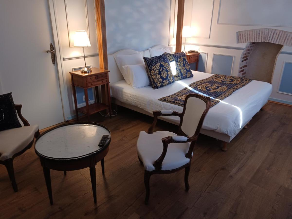 Hotel La Cognette A 25 Kilometres De Chateauroux Et 30 Kilometres De Bourges 이수둔 외부 사진