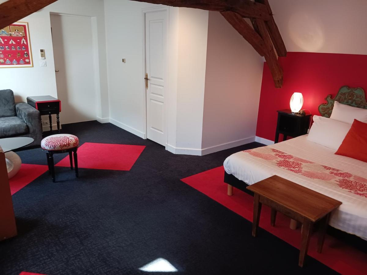 Hotel La Cognette A 25 Kilometres De Chateauroux Et 30 Kilometres De Bourges 이수둔 외부 사진