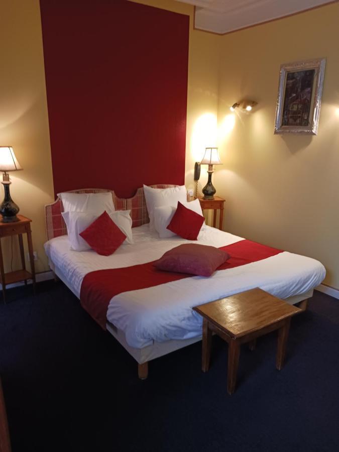 Hotel La Cognette A 25 Kilometres De Chateauroux Et 30 Kilometres De Bourges 이수둔 외부 사진