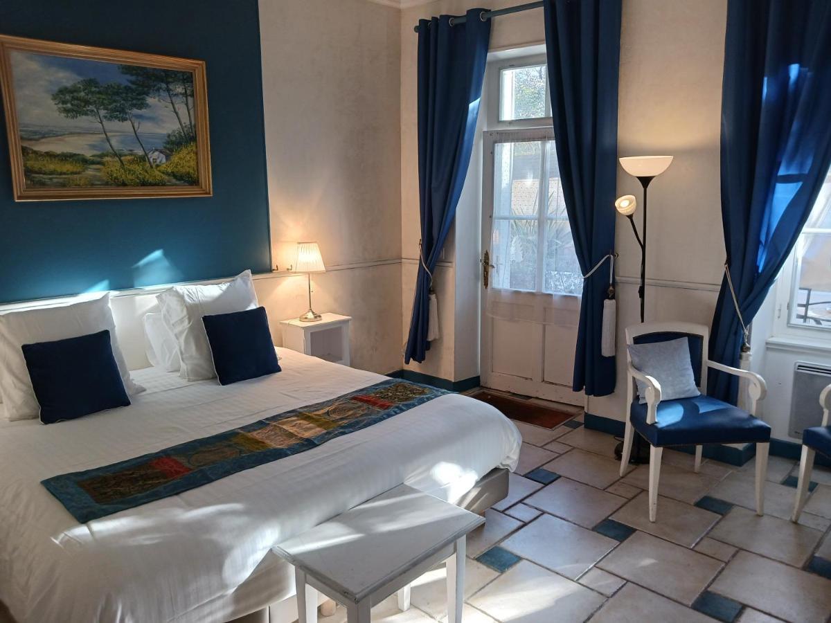 Hotel La Cognette A 25 Kilometres De Chateauroux Et 30 Kilometres De Bourges 이수둔 외부 사진